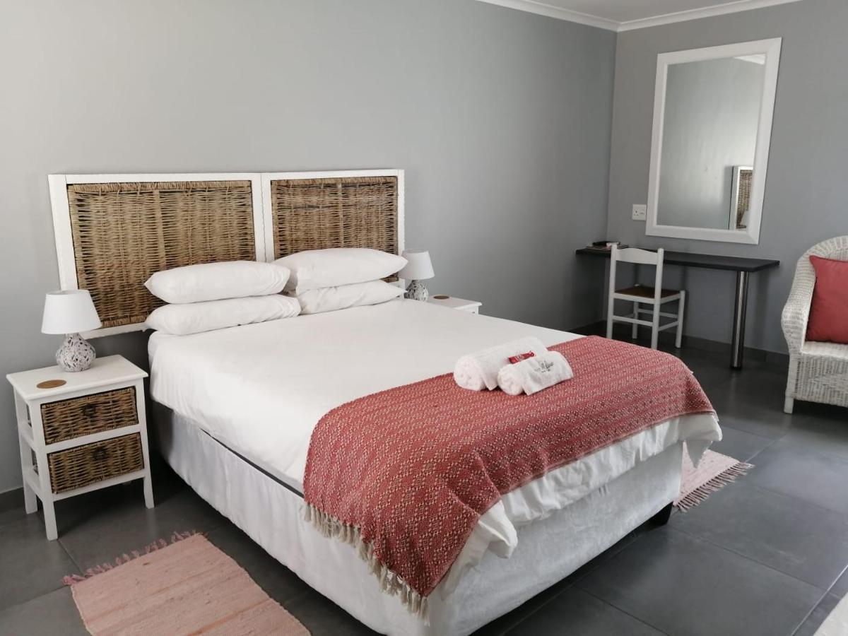 Northern Vine Guesthouse B&B Self-Catering ブラッケンフェル エクステリア 写真