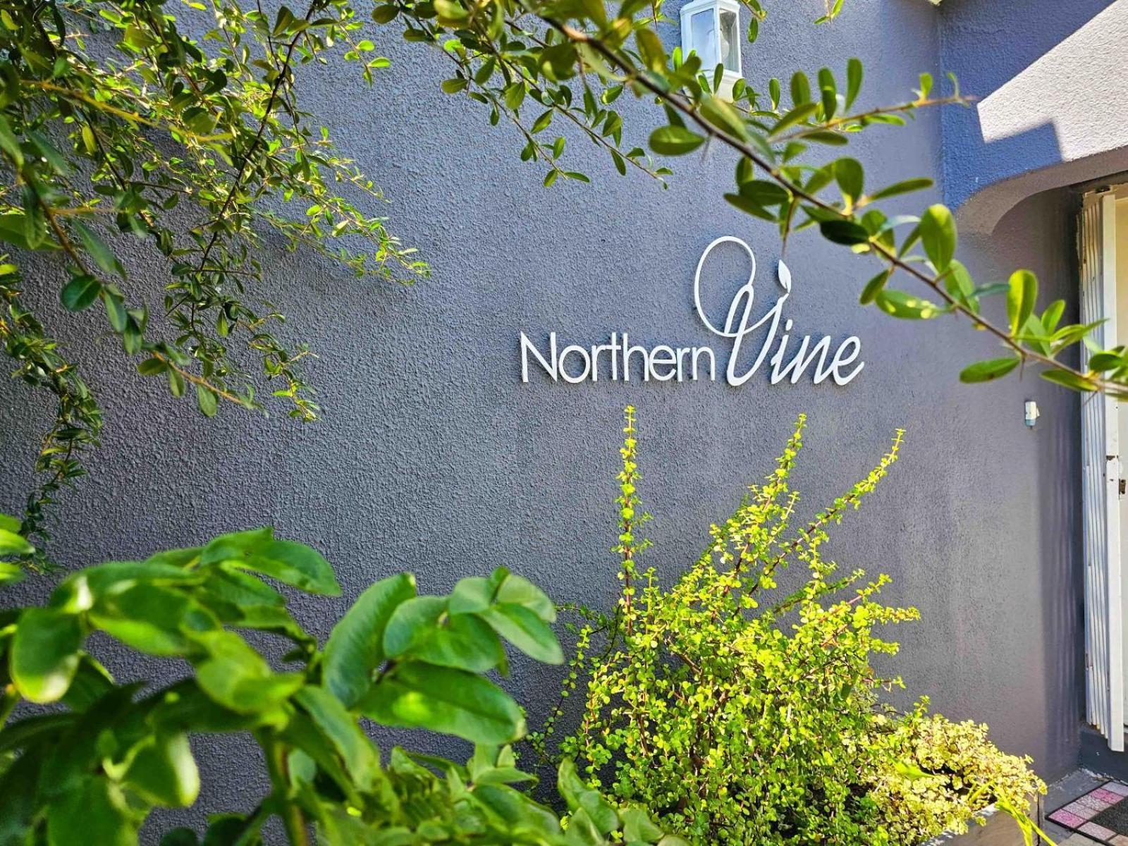 Northern Vine Guesthouse B&B Self-Catering ブラッケンフェル エクステリア 写真
